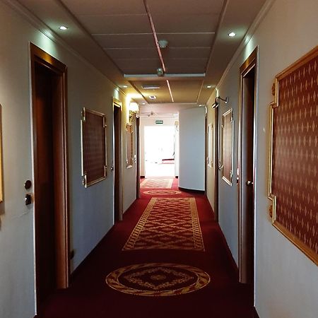 Parco Dei Principi Hotel Рочела Йоника Екстериор снимка