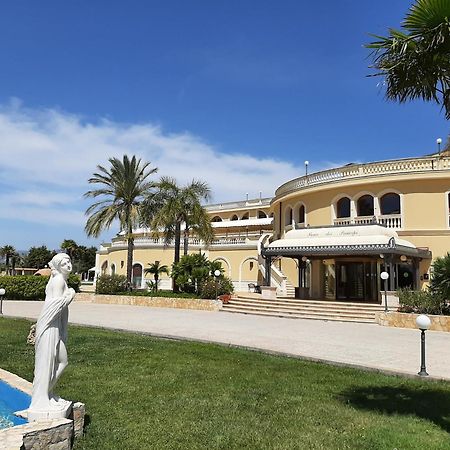 Parco Dei Principi Hotel Рочела Йоника Екстериор снимка